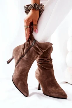 Botki Skórzane Na Obcasie Laura Messi 2427 Ciemnobeżowe