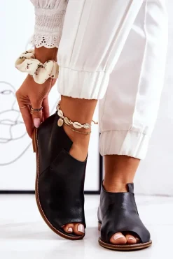 Botki Skórzane Na Obcasie Laura Messi Czarne 2324