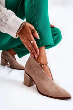 Botki Skórzane Na Obcasie Laura Messi Jasnobeżowe 2344