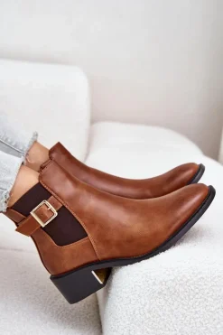 Botki Sztyblety Damskie Na Niskim Obcasie Ze Złotą Klamrą Camel Vomera