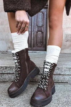 Botki Trapery Damskie Z Eko Skóry Czekoladowe Bellora