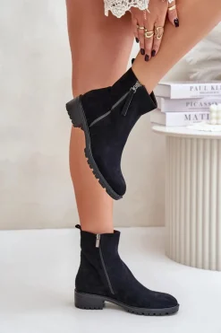 Botki Z Eko Zamszu Na Płaskim Obcasie Czarne Innabelle