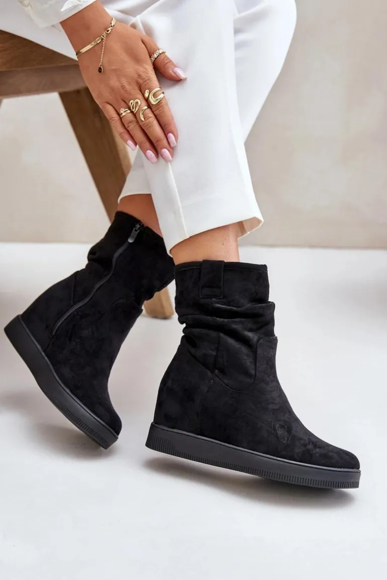 Botki Z Marszczoną Cholewka Na Ukrytym Koturnie Czarne Zinradea