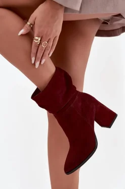 Botki Z Naturalnego Zamszu Ocieplane Na Słupku Z Marszczeniem Zazoo 4216 Bordowe
