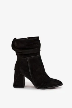 Botki Z Naturalnego Zamszu Ocieplane Na Słupku Z Marszczeniem Zazoo 4216 Czarne