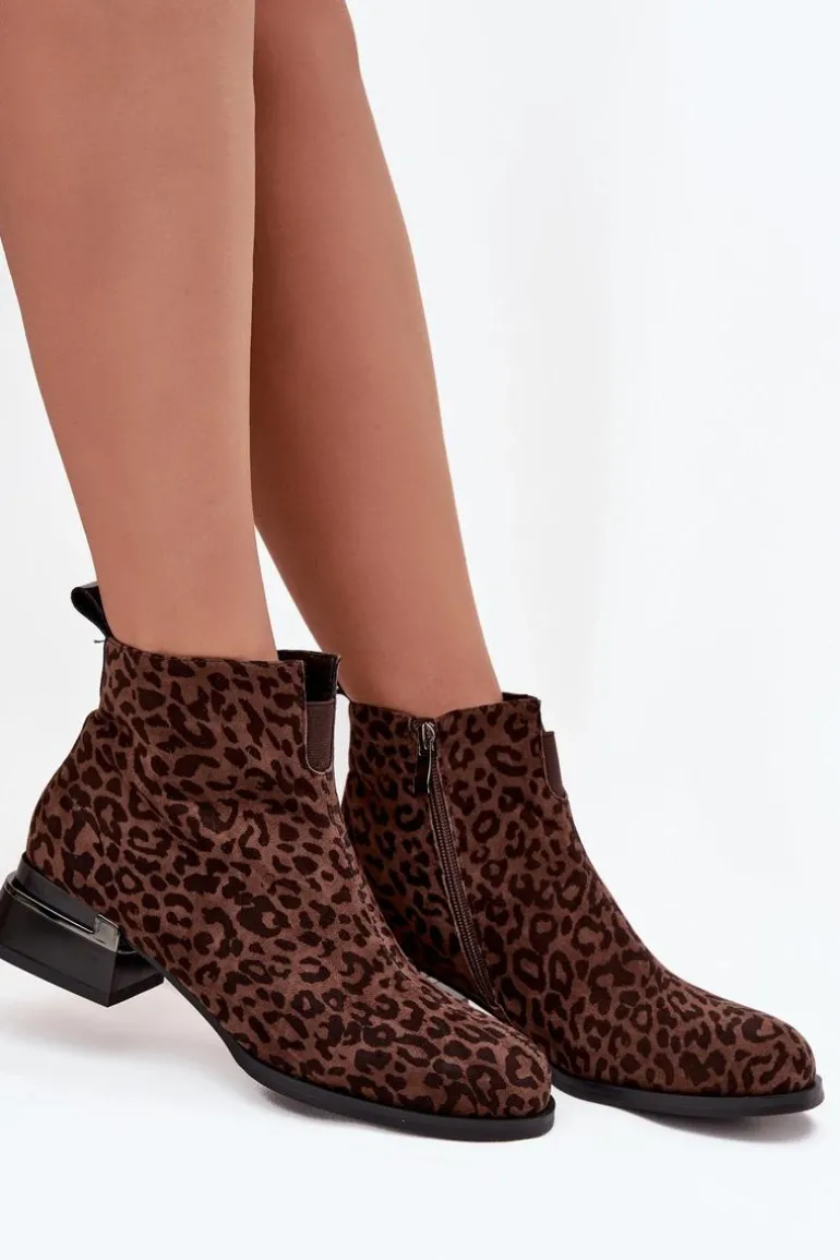 Botki Z Naturalnego Zamszu Na Klocku Panterka D&A JC52-852 Brązowe