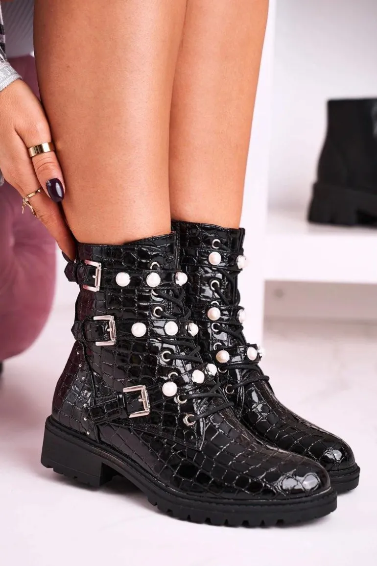 Botki Z Perełkami Lakierowane Czarne Motyw Zwierzęcy Whitney