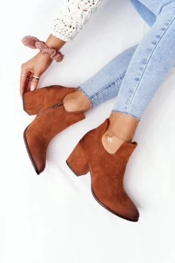 Botki Z Wycięciami Na Słupku Vinceza 21-10558 Camel