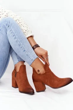 Botki Z Wycięciami Na Słupku Vinceza 21-10558 Camel