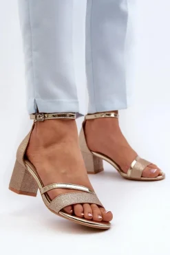 Brokatowe Sandały Damskie Na Niskim Słupku Złote Ploemis