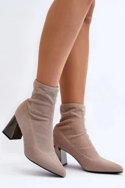 Błyszczące Botki Na Słupku Beżowe Sognota