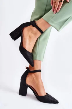 Błyszczące Czółenka Na Słupku Czarne Amira