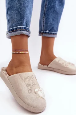 Błyszczące Kapcie Damskie Beżowe Geraja