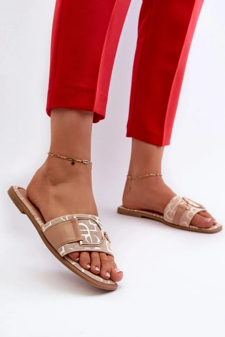 Błyszczące Klapki Damskie Z Ozdobą Beżowe Taleci