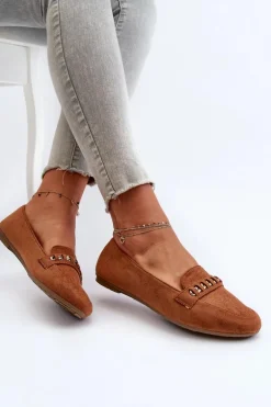 Błyszczące Mokasyny Damskie Z Łańcuchem Camel Aredilla