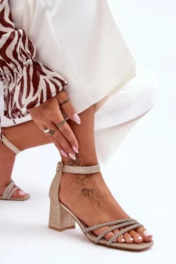 Błyszczące Sandałki Na Obcasie Złote Enenor