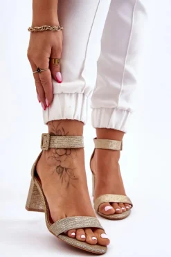 Błyszczące Sandałki Na Obcasie Złote Maxim