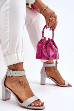 Błyszczące Sandałki Na Obcasie Srebrne Maxim