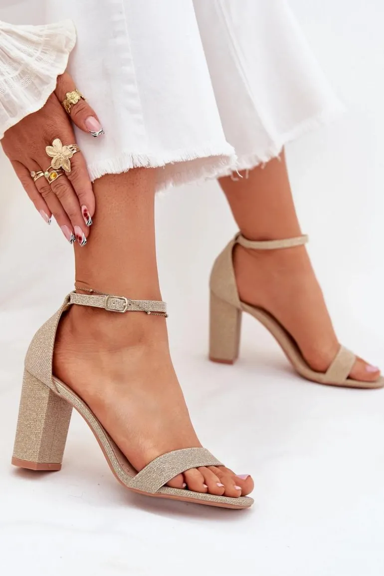 Błyszczące Sandały Damskie Na Słupku Złote Kavina