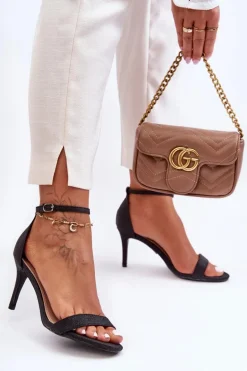 Błyszczące Sandały Na Szpilce Czarne Gedna