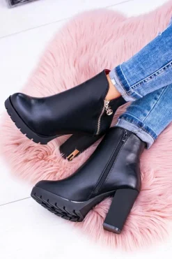 Czarne ekstrawaganckie botki Superlove