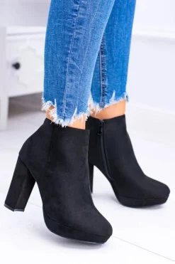 Czarne Nubukowe Botki na Słupku Emoretto