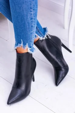 Czarne Wysokie Botki Na Szpilce Remos