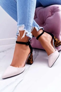 Czółenka Damskie Na Słupku Panterki Beżowe Ferri