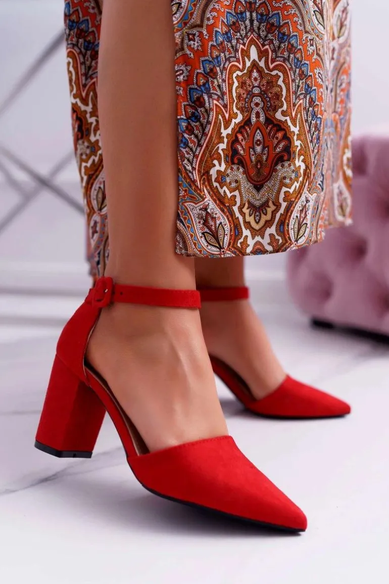 Czółenka Damskie Na Słupku W Szpic Czerwone Elegante