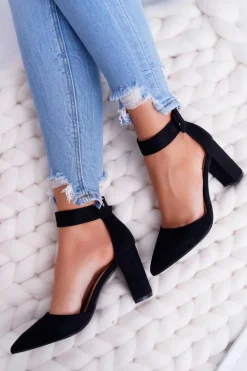 Czółenka Damskie Na Słupku W Szpic Czarne Domine