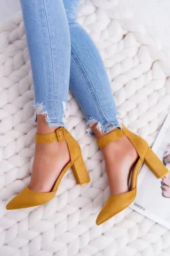 Czółenka Damskie Na Słupku W Szpic Żółte Domine