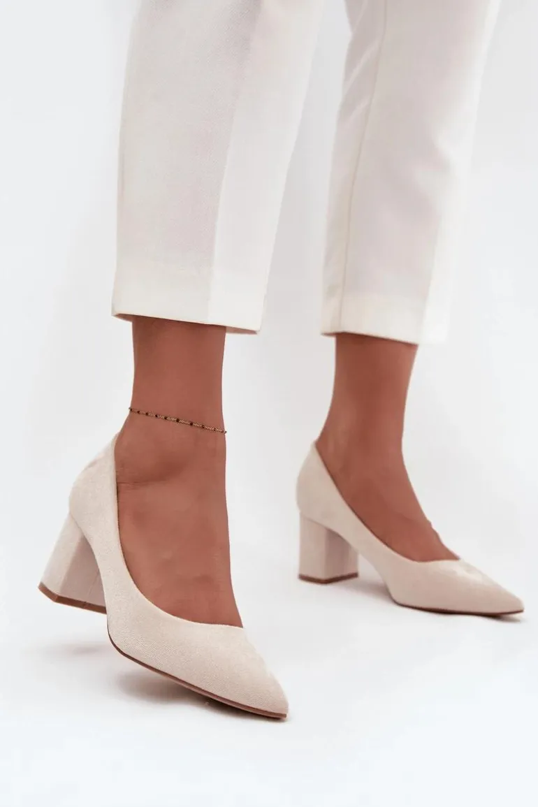 Czółenka Damskie Ze Szpiczastymi Noskami Na Słupku Beżowe Pavira