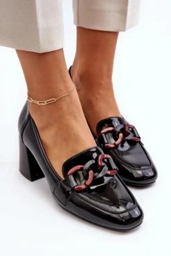 Czółenka Lakierowane Z Łańcuchem Czarne Paliotte