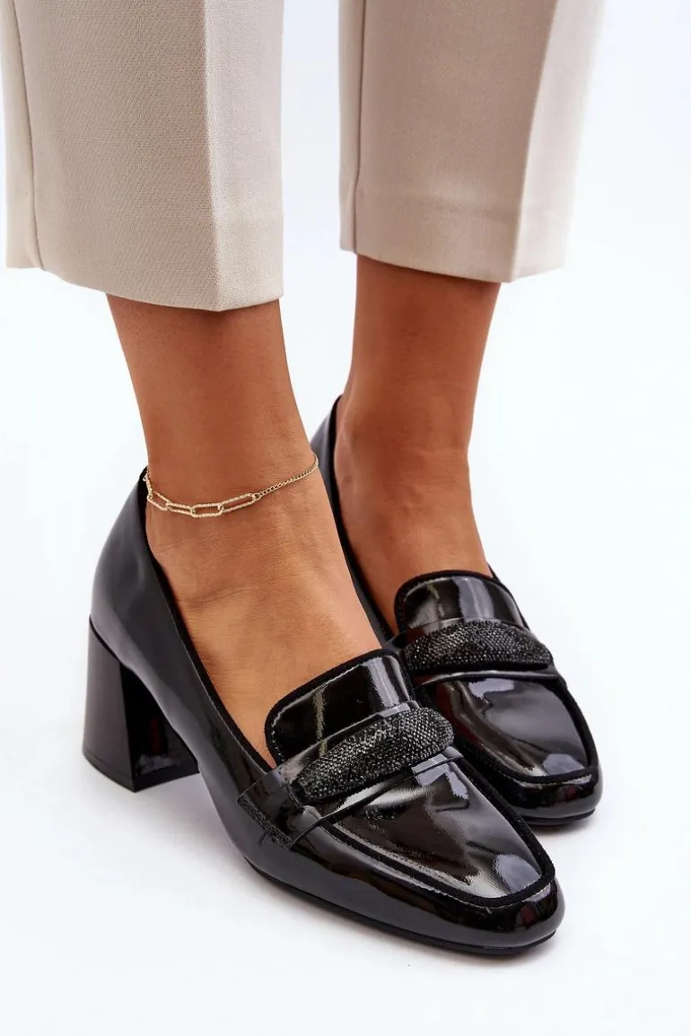 Czółenka Lakierowane Z Ozdobą Czarne Samassa