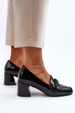 Czółenka Lakierowane Z Ozdobą Czarne Samassa