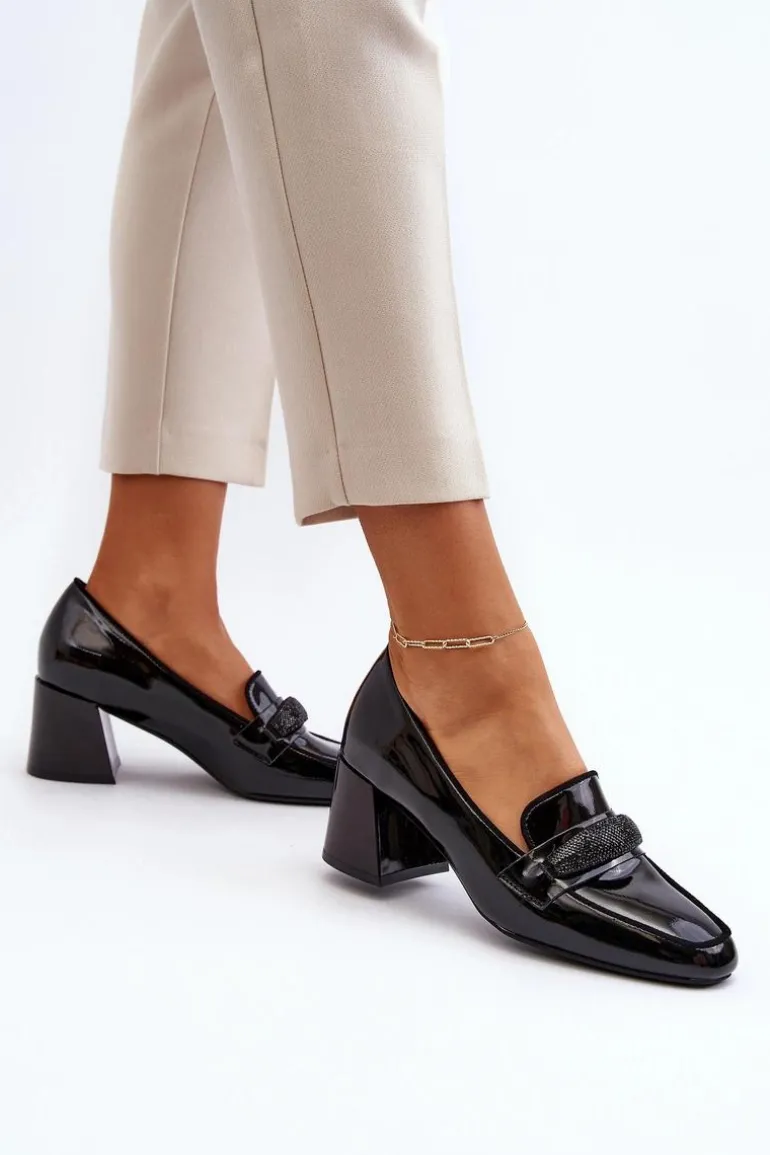 Czółenka Lakierowane Z Ozdobą Czarne Samassa