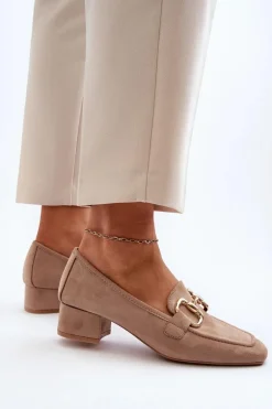 Czółenka Na Niskim Obcasie Klocku Z Ozdobą Beżowe Dolvira