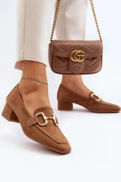 Czółenka Na Niskim Obcasie Klocku Z Ozdobą Camel Dolvira