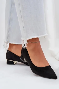 Czółenka Na Niskim Obcasie I Szpiczastymi Noskami Czarne Terilara