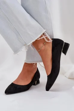 Czółenka Na Niskim Obcasie I Szpiczastymi Noskami Czarne Terilara