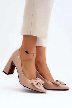 Czółenka Na Słupku Z Kokardą Beżowe Ariemessa