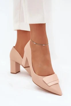 Czółenka Na Słupku Z Ozdobą Beżowe Celira