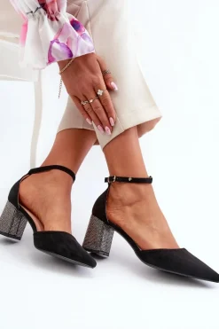 Czółenka z Eko Zamszu Na Zdobionym Słupku Czarne Anlitela