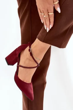 Czółenka Ze Szpiczastymi Noskami I Zdobionymi Paseczkami Na Słupku Bordowe Verithas