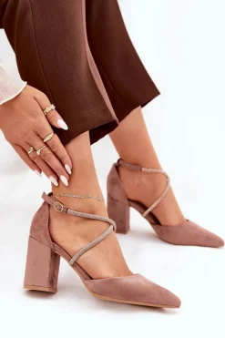 Czółenka Ze Szpiczastymi Noskami I Zdobionymi Paseczkami Na Słupku Ciemnobeżowe Verithas