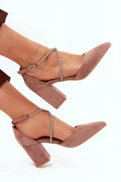 Czółenka Ze Szpiczastymi Noskami I Zdobionymi Paseczkami Na Słupku Ciemnobeżowe Verithas