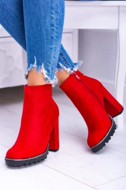 Czerwone botki na słupku Guriela Suede