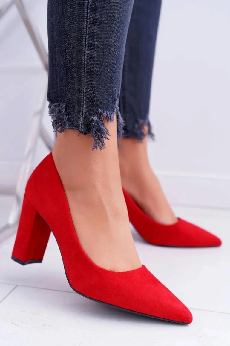 Czerwone Zamszowe Czółenka Satisfied