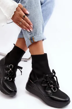 Damskie Botki Na Koturnie Ze Skarpetą Czarne Helladina