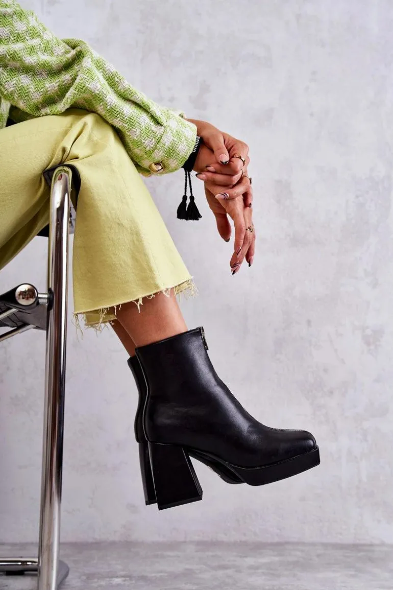 Damskie Botki Na Masywnym Obcasie Z Suwakiem Czarne Carrera